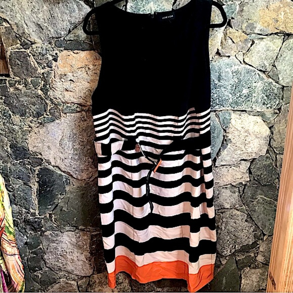 Voir Voir  Sleeveless belted Sheath Dress Black with white/orange stripes size18